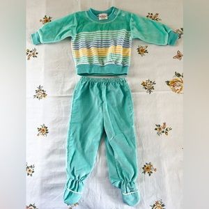 Vintage Health-Tex sweater and footie pants set. 80s 90s y2k size 6month